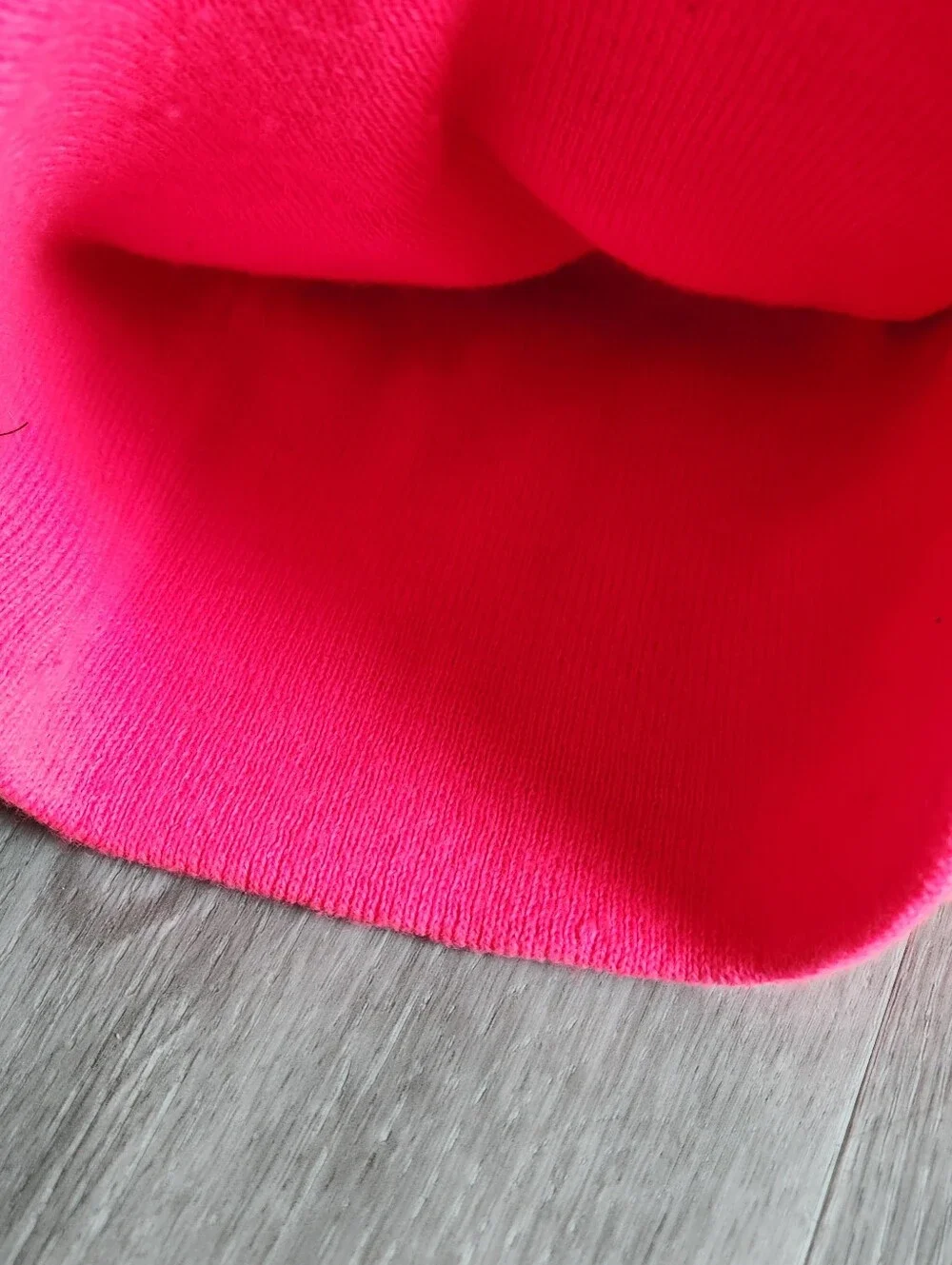 NiKE Youth Winter Hat Pink/black/white